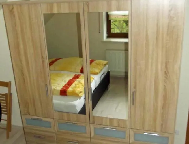 Reuter Christine Apartament *